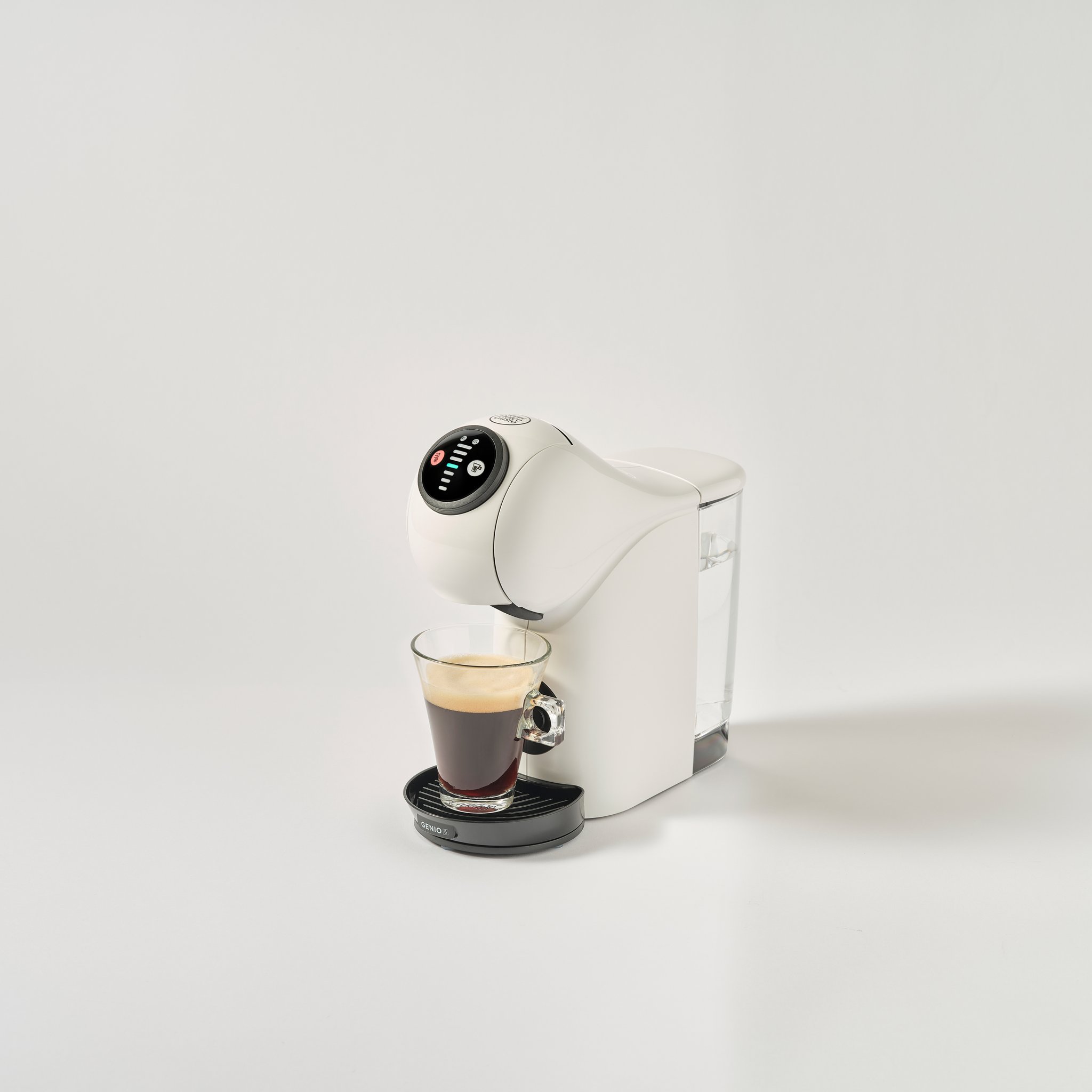 BEST AWARDS설명쿠팡 로켓배송 상품 중 2025 연간 쿠팡 어워즈를 수상한 제품입니다.카테고리: 가전디지털 커피머신수상 부문: 리뷰 베스트데이터 집계기간: 2025-01-01 ~ 2025-11-12수상 기준: 리뷰 수, 리뷰 평점돌체구스토 지니오S 베이직 캡슐 커피머신, 9784, 화이트 상세 이미지 2